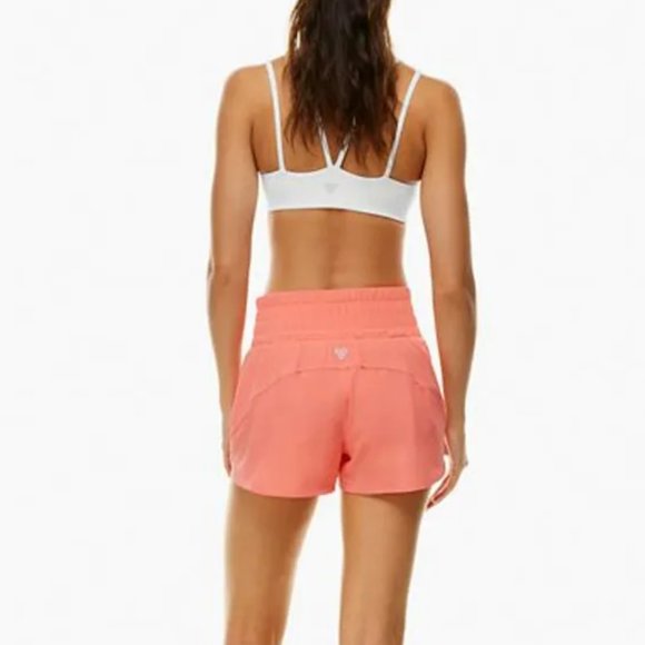NWOT Aritzia high-waisted lined running shorts - Picture 5 of 8